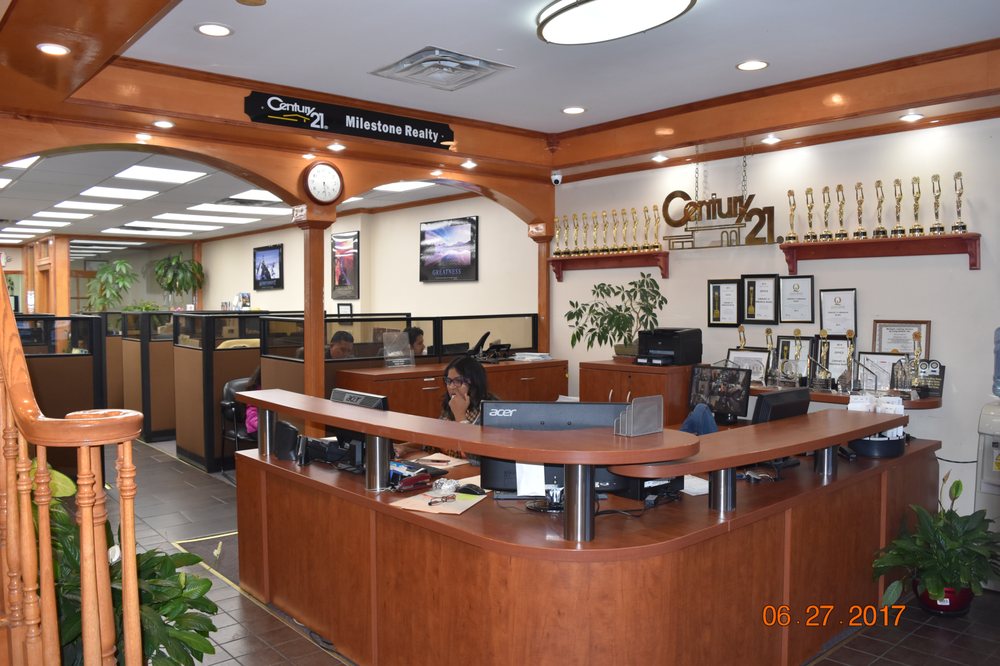 Century21 Milestone Realty picture