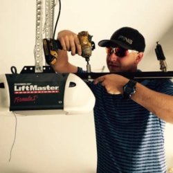 ***SAME DAY GARAGE DOOR REPAIRS - FREE ESTIMATES - CHEAPEST PRICES*** (Auburn / Newcastle / Penryn / Cool / Pilot Hill / Meadow Vis) picture