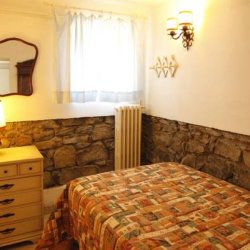 €900 / 2br - 65m2 - Tavernetta S.Damiano- 2 bedroom apartment in residential area (Florence South - S.Gaggio) picture