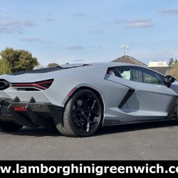 Used 2024 LamborghiniRevuelto Base picture