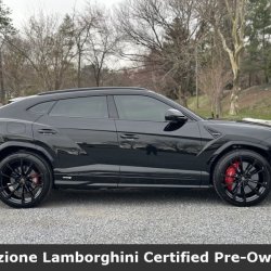 Certified Pre Owned 2023 LamborghiniUrus S picture